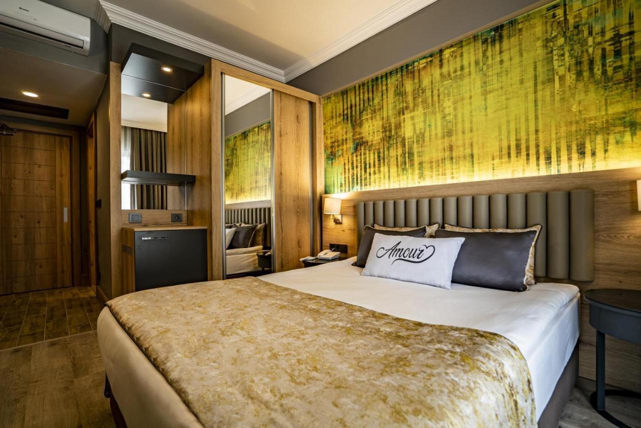 Side Amour Hotel Bagian luar foto